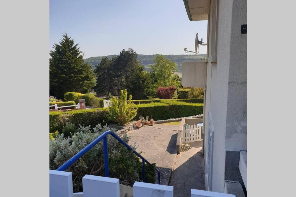 Rez De Jardin Vue Mer Costa Bella Криэль-сюр-Мер Экстерьер фото